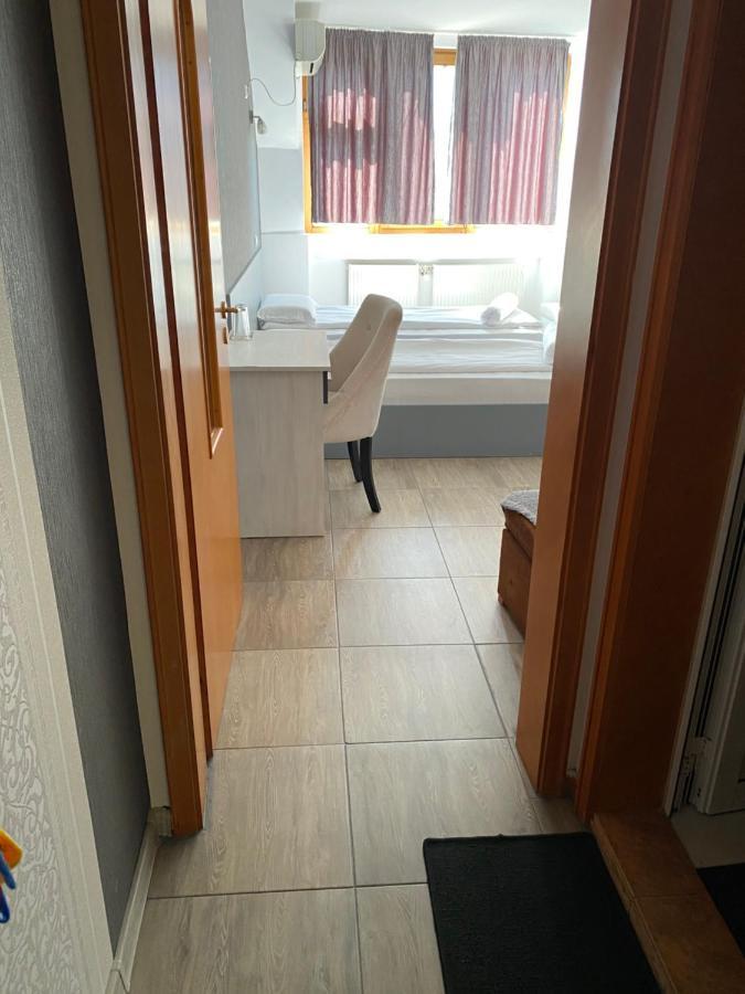 Family Hotel Amor روس المظهر الخارجي الصورة