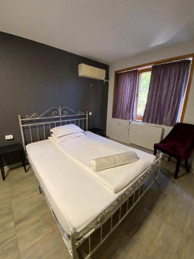 Family Hotel Amor روس المظهر الخارجي الصورة