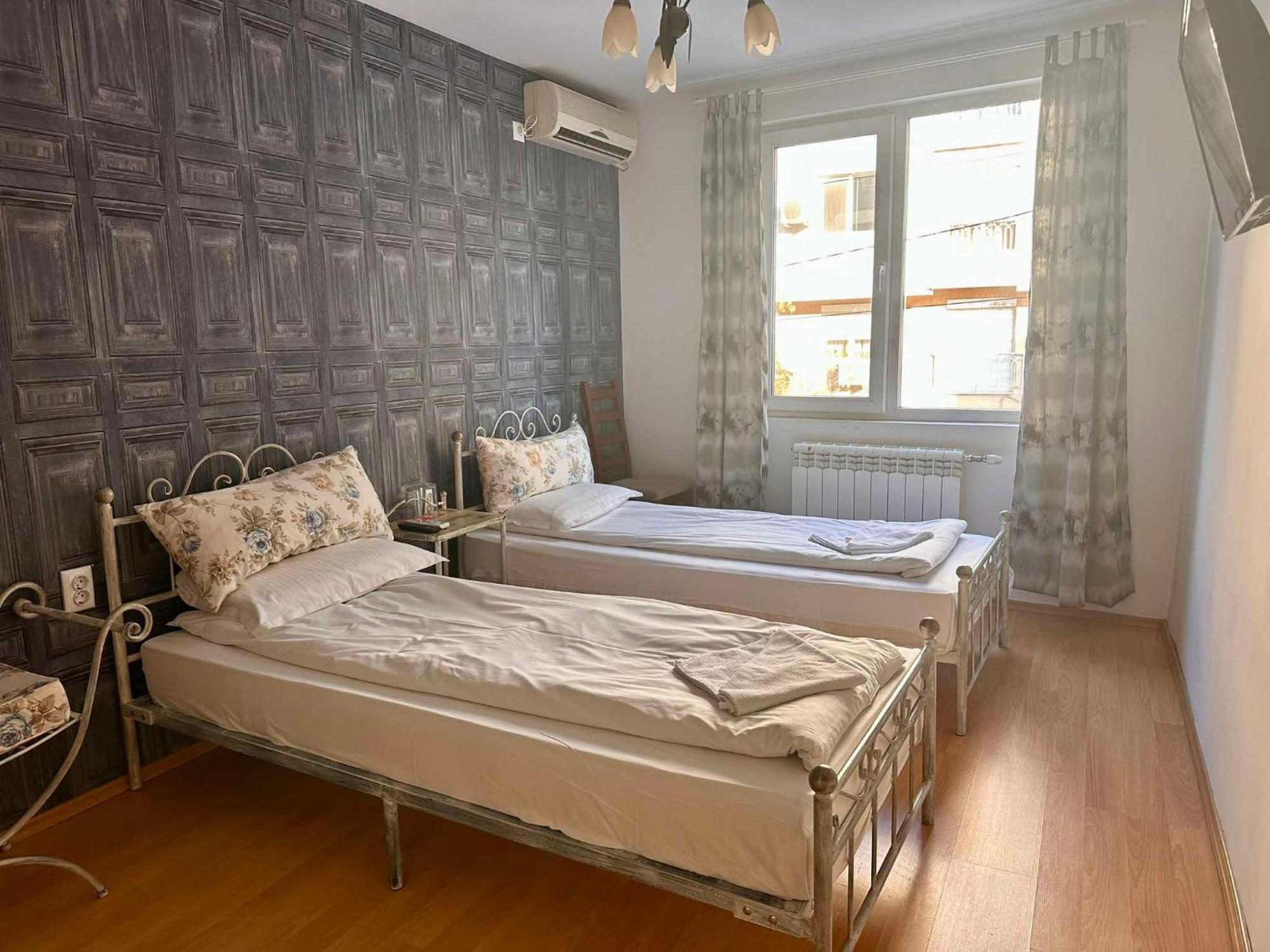 Family Hotel Amor روس المظهر الخارجي الصورة