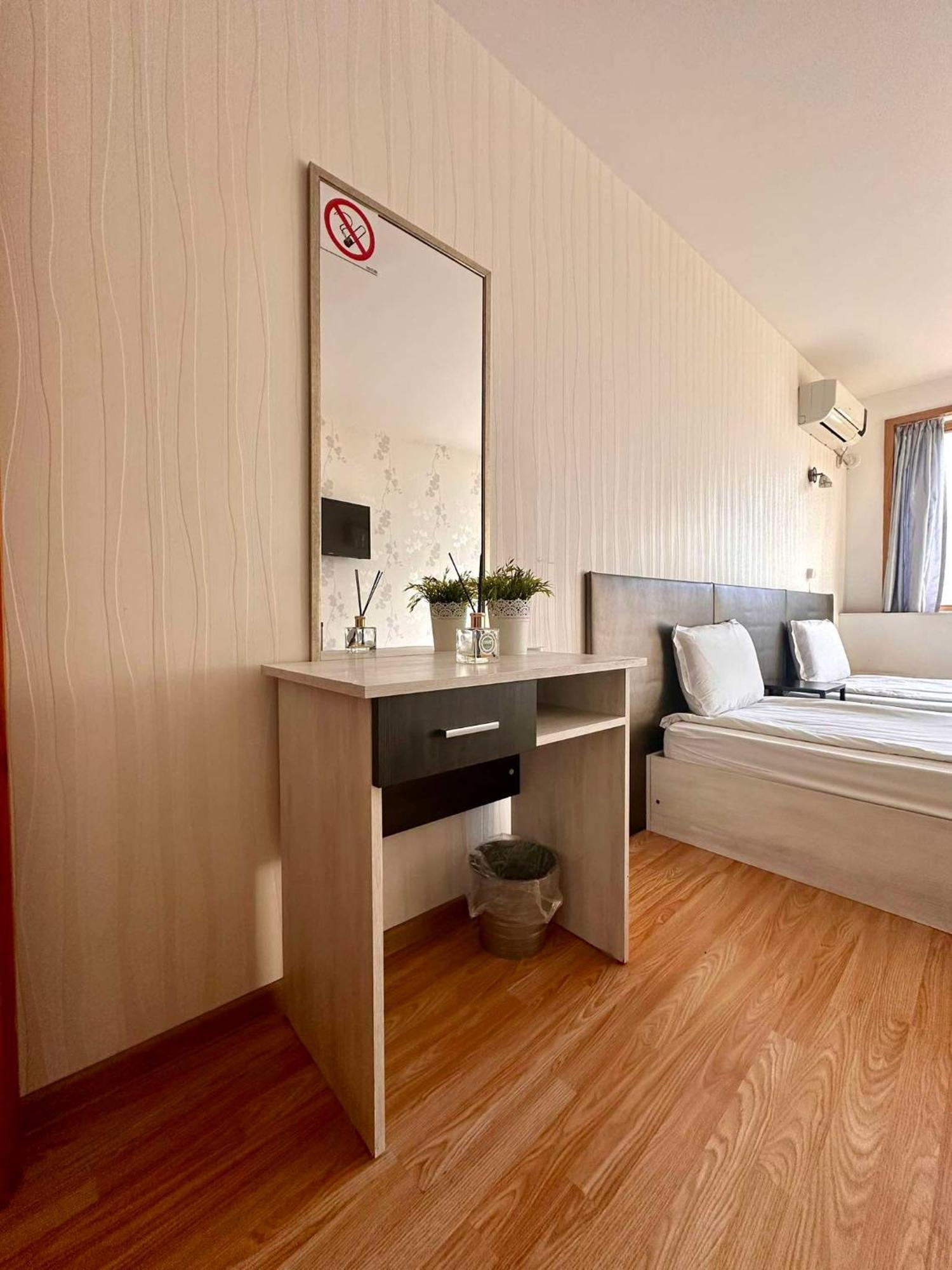 Family Hotel Amor روس المظهر الخارجي الصورة