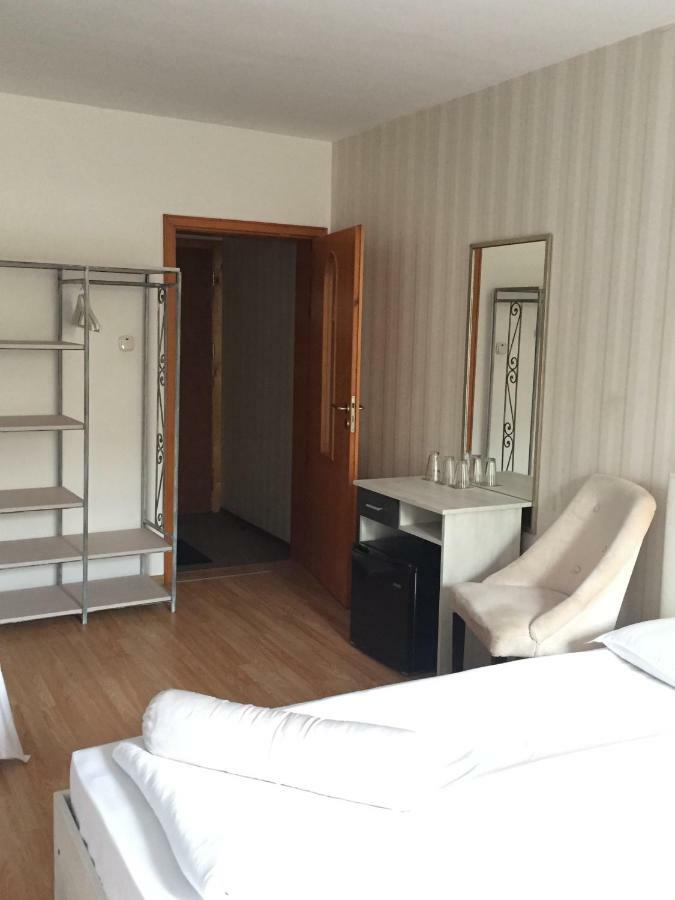 Family Hotel Amor روس المظهر الخارجي الصورة